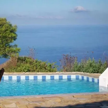 Anastasia Villa *
