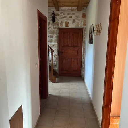 Anastasia Villa *